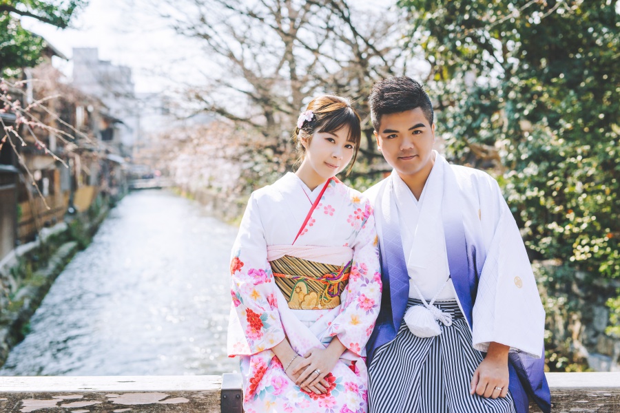 Japan Kyoto Kimono Photoshoot At Gion District During Cherry Blossom Season  by Shu Hao  on OneThreeOneFour 13