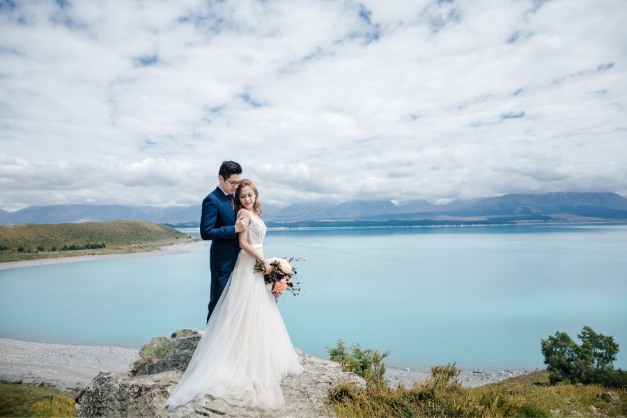R&M: New Zealand Summer Pre-wedding Photoshoot with Yellow Lupins by Fei on OneThreeOneFour 12