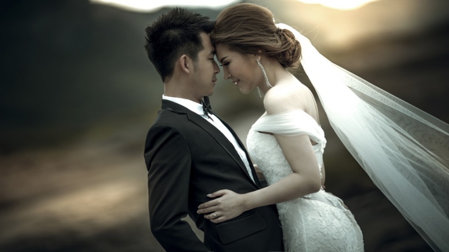 Thailand Bangkok Pre-Wedding Photoshoot At Mountains Near Hua Hin  by Tar on OneThreeOneFour 8