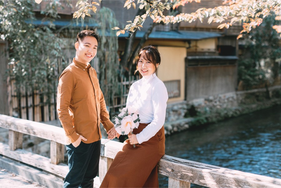 E&L: Kyoto Pre-wedding Photoshoot at Nara Park and Gion District by Jia Xin on OneThreeOneFour 2