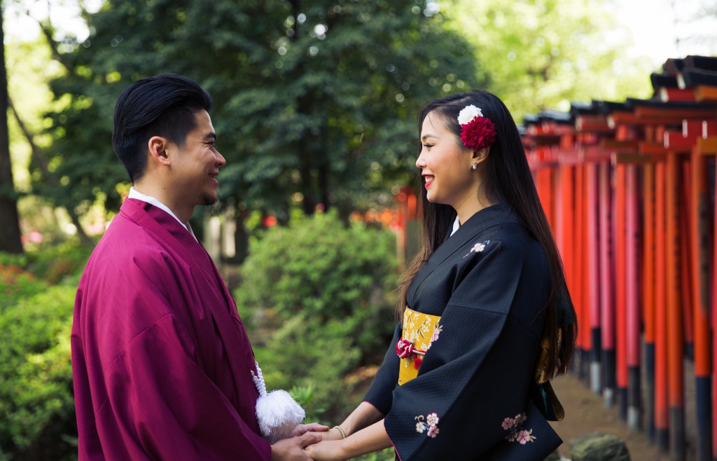 Japan Tokyo Kimono Photoshoot And Surprise Proposal  by Koki  on OneThreeOneFour 2