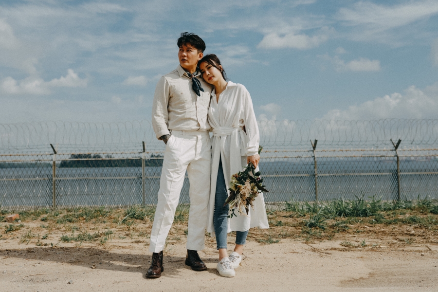 Singapore Pre-Wedding Photoshoot At Coney Island  by Charles on OneThreeOneFour 12