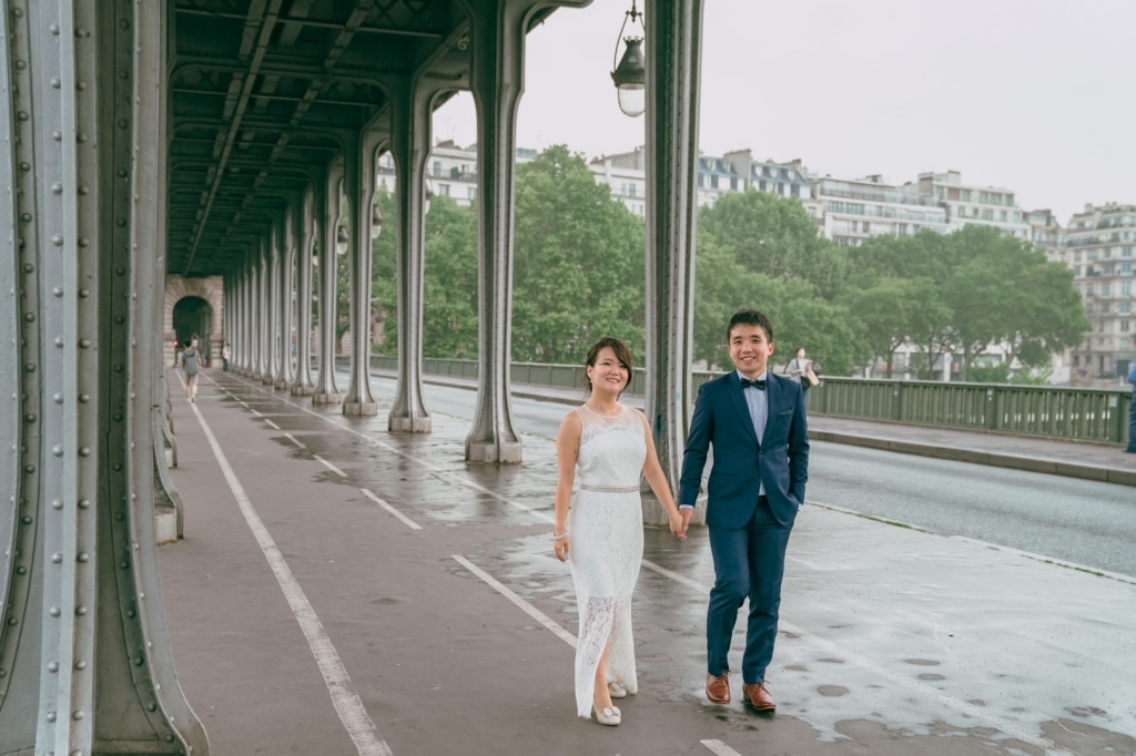 Paris Pre-wedding Photos At Chateau de Sceaux, Eiffel Tower, Louvre Night Shoot by Son on OneThreeOneFour 29