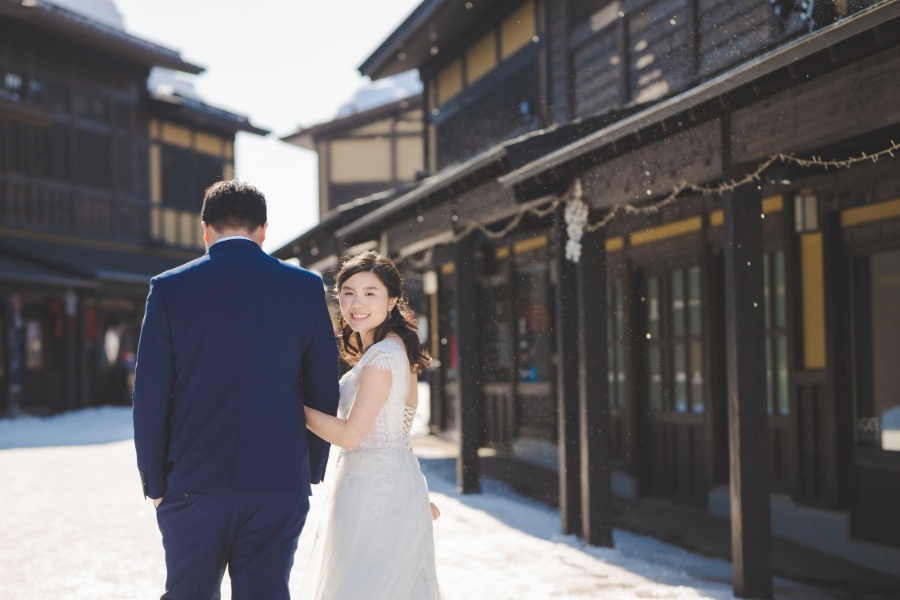 Niseko Hokakido Snow Winter Pre-Wedding Photography by Kuma on OneThreeOneFour 2