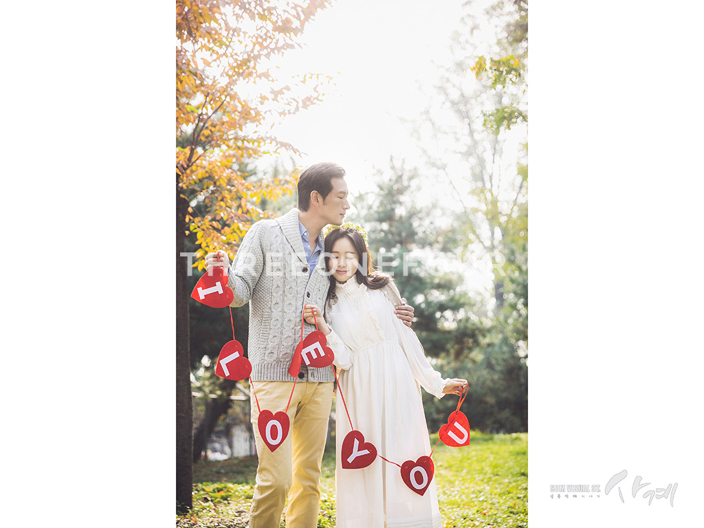 Korean Wedding Photos: Four Seasons by SUM Studio on OneThreeOneFour 16