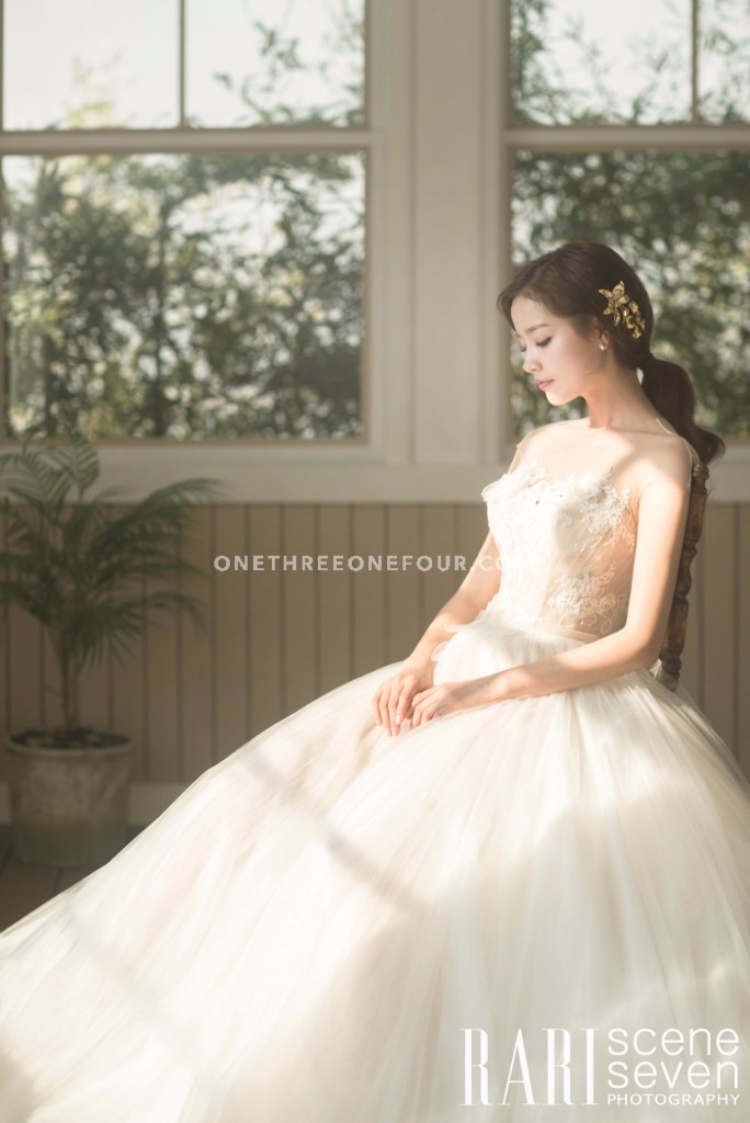Blooming Days | Korean Pre-wedding Photography by RaRi Studio on OneThreeOneFour 17