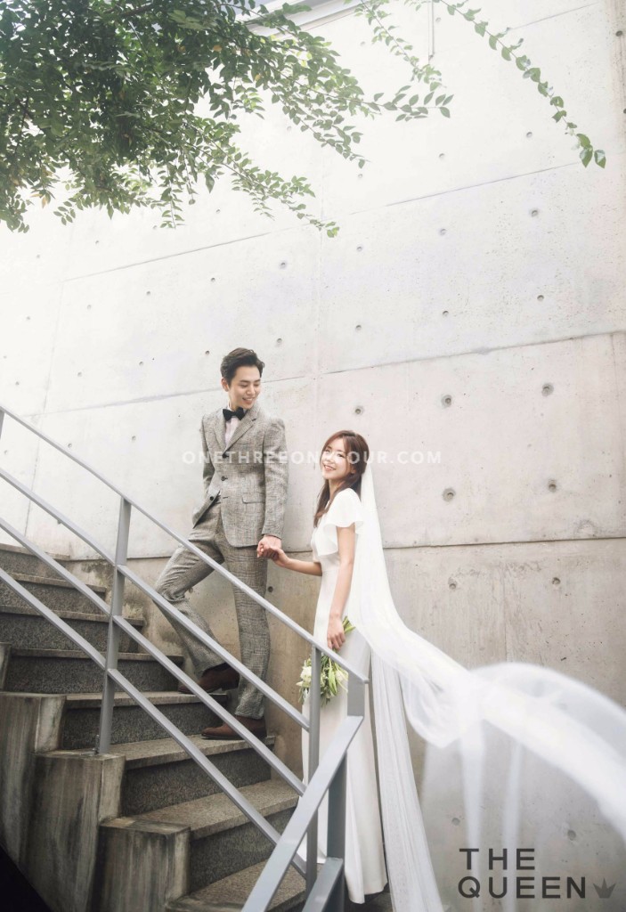 The Queen | Korean Pre-wedding Photography by RaRi Studio on OneThreeOneFour 20