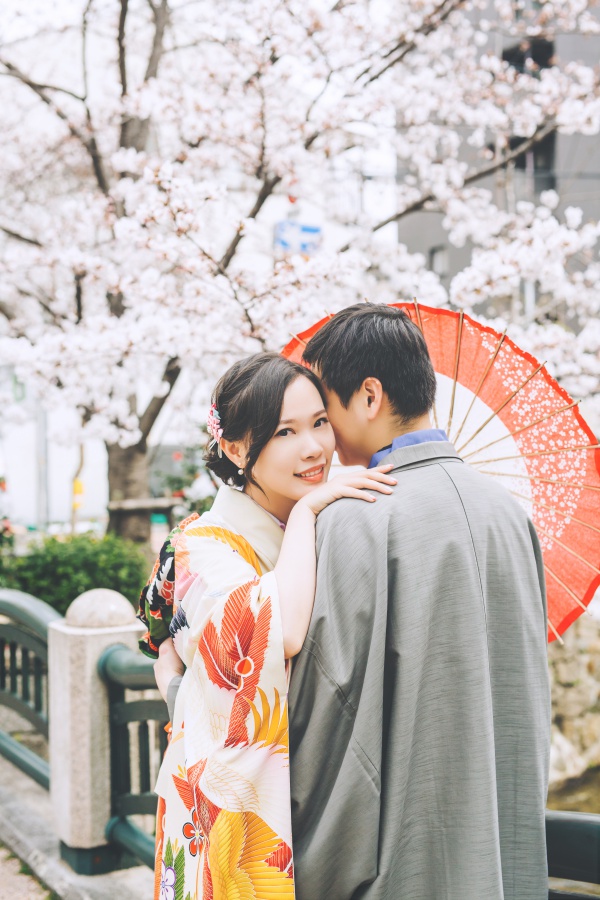Japan Kyoto Kimono Photoshoot At Gion District During Cherry Blossom Season  by Shu Hao  on OneThreeOneFour 2