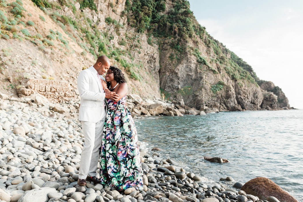 Cinque Terre Couple Photoshoot by Olga  on OneThreeOneFour 0