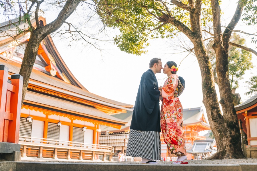 Kyoto Kimono Prewedding Photoshoot Higashiyama District Japan by Shu Hao on OneThreeOneFour 55