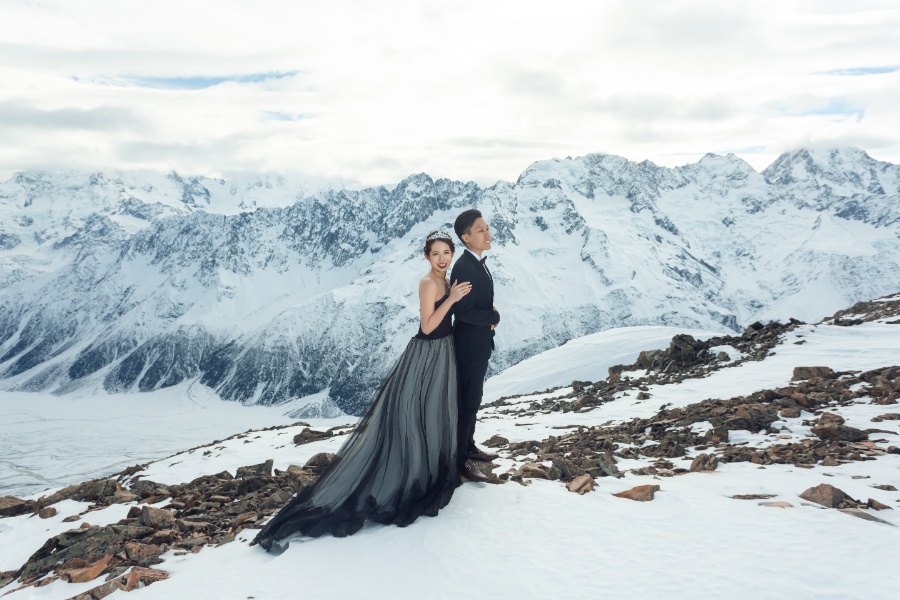 J&R: New Zealand Winter Pre-wedding Photoshoot Under the Stars by Xing on OneThreeOneFour 19