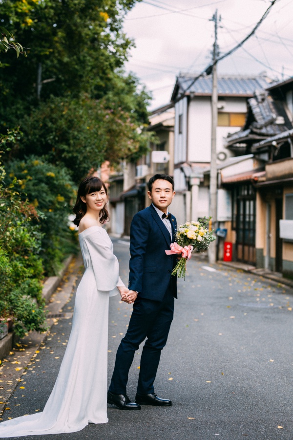 Japan Pre-Wedding Photoshoot At Nara Deer Park  by Jia Xin on OneThreeOneFour 0