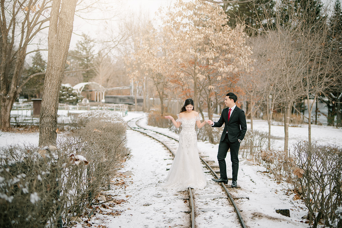 Enchanting Winter Pre-Wedding Shoot in the Serene Jeju Island by Jungyeol on OneThreeOneFour 9