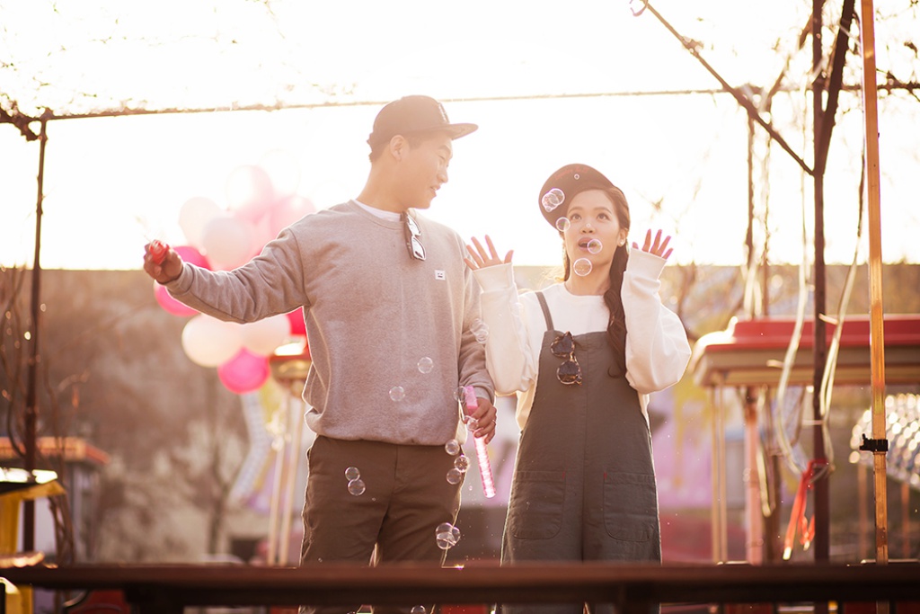 Korea Pre-Wedding Photoshoot At Yong Ma Land  by Junghoon on OneThreeOneFour 19