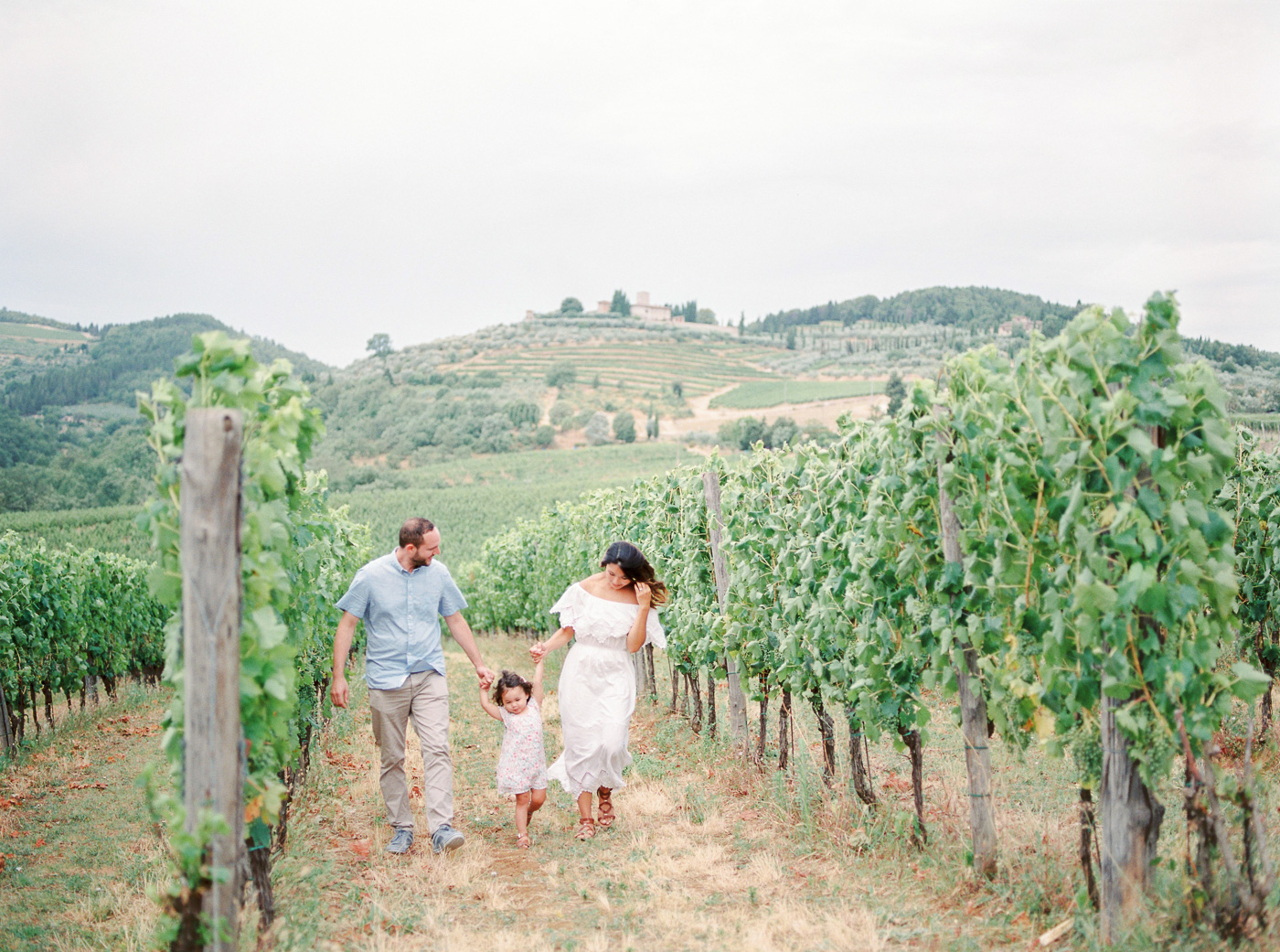 Tuscany Family Photoshoot by Olga  on OneThreeOneFour 27