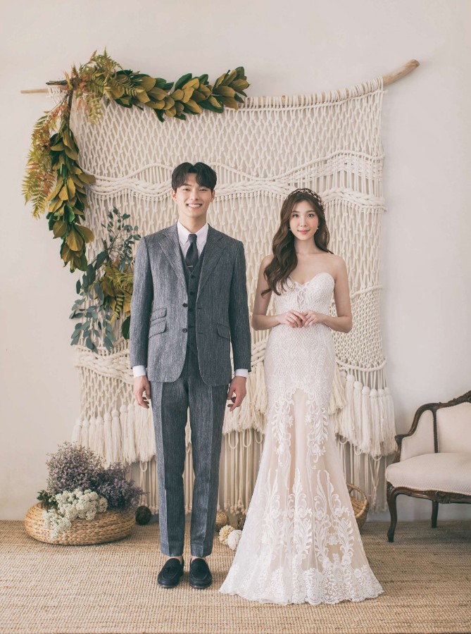 Pentagraphy Studio 2018 | Korean Pre-Wedding Photography Studio by Pentagraphy on OneThreeOneFour 8