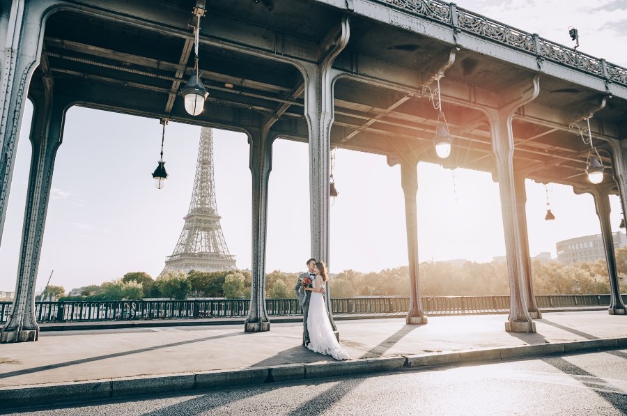 A&M: 巴黎婚紗攝影 - 艾菲爾鐵塔，羅浮宮，比爾哈凱姆橋 by Arnel on OneThreeOneFour 8
