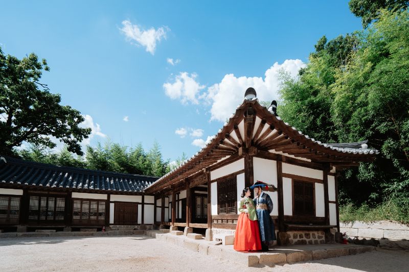 Y&B: Korea Hanbok Pre-Wedding Photoshoot At Dream Forest by Jungyeol on OneThreeOneFour 9