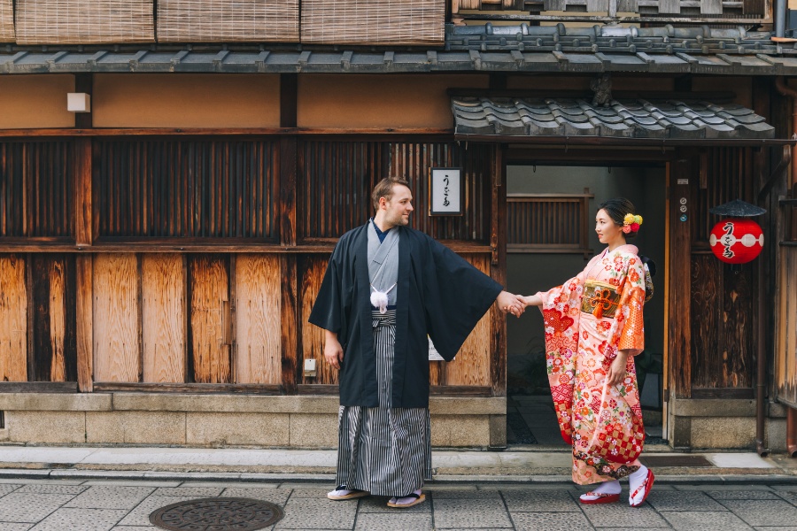 Kyoto Kimono Prewedding Photoshoot Higashiyama District Japan by Shu Hao on OneThreeOneFour 68