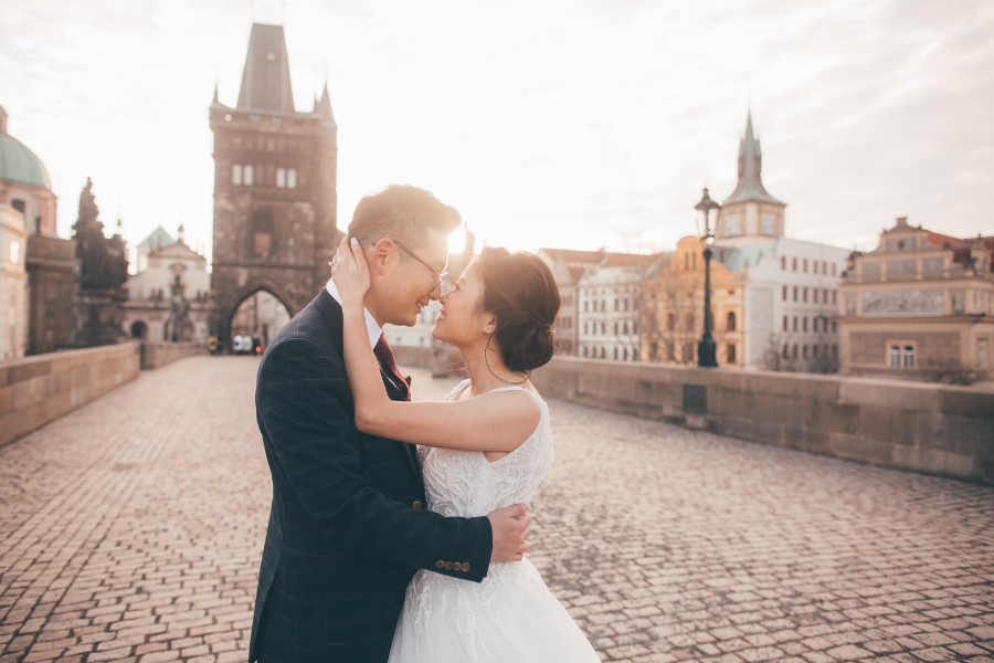 M&B: Prague Fairytale Pre-wedding Photoshoot  by Nika on OneThreeOneFour 10