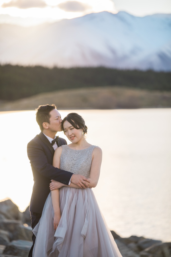 New Zealand Lake Tekapo, Lake Pukaki and Arrowtown Pre-Wedding Photoshoot by Fei on OneThreeOneFour 18