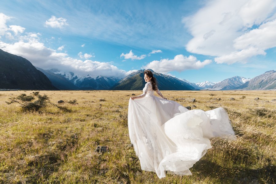 J&T: New Zealand Pre-wedding Photoshoot at Lavender Farm by Fei on OneThreeOneFour 8