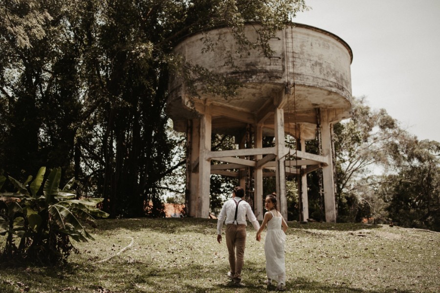 A & L - Singapore Pre-Wedding at Jurong Bird Park & Colonial Houses at Wessex Estate by Chan on OneThreeOneFour 23