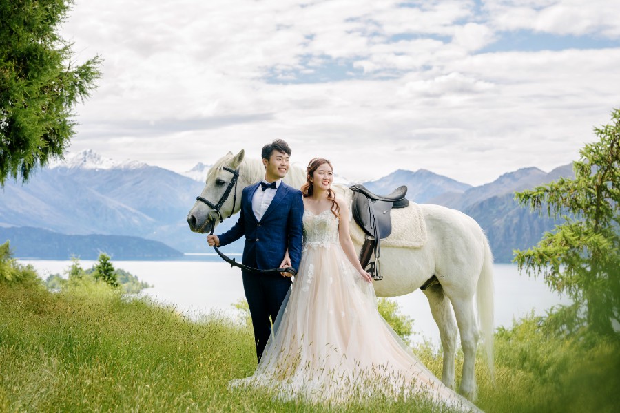 SH&J: Romantic fairytale pre-wedding in New Zealand with horse and at Lake Pukaki and Lake Tekapo by Fei on OneThreeOneFour 0