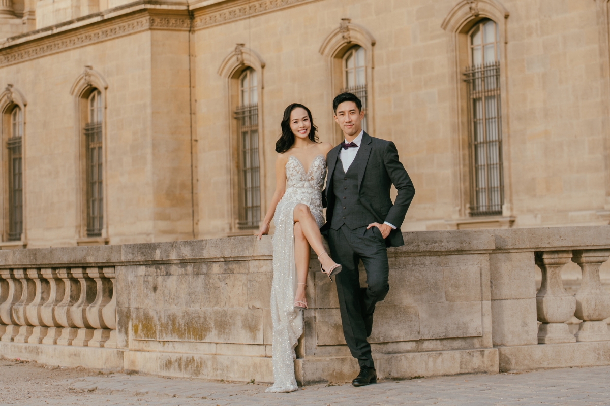 Paris Pre-wedding photoshoot Luxembourg Garden Palais-Royal Eiffel Tower Cafe Saint Honoré Wall of Love by Arnel on OneThreeOneFour 8