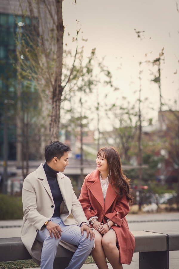 Korea Pre-Wedding Photoshoot At Seonyudo Park and Yeonnam-Dong  by Junghoon on OneThreeOneFour 11