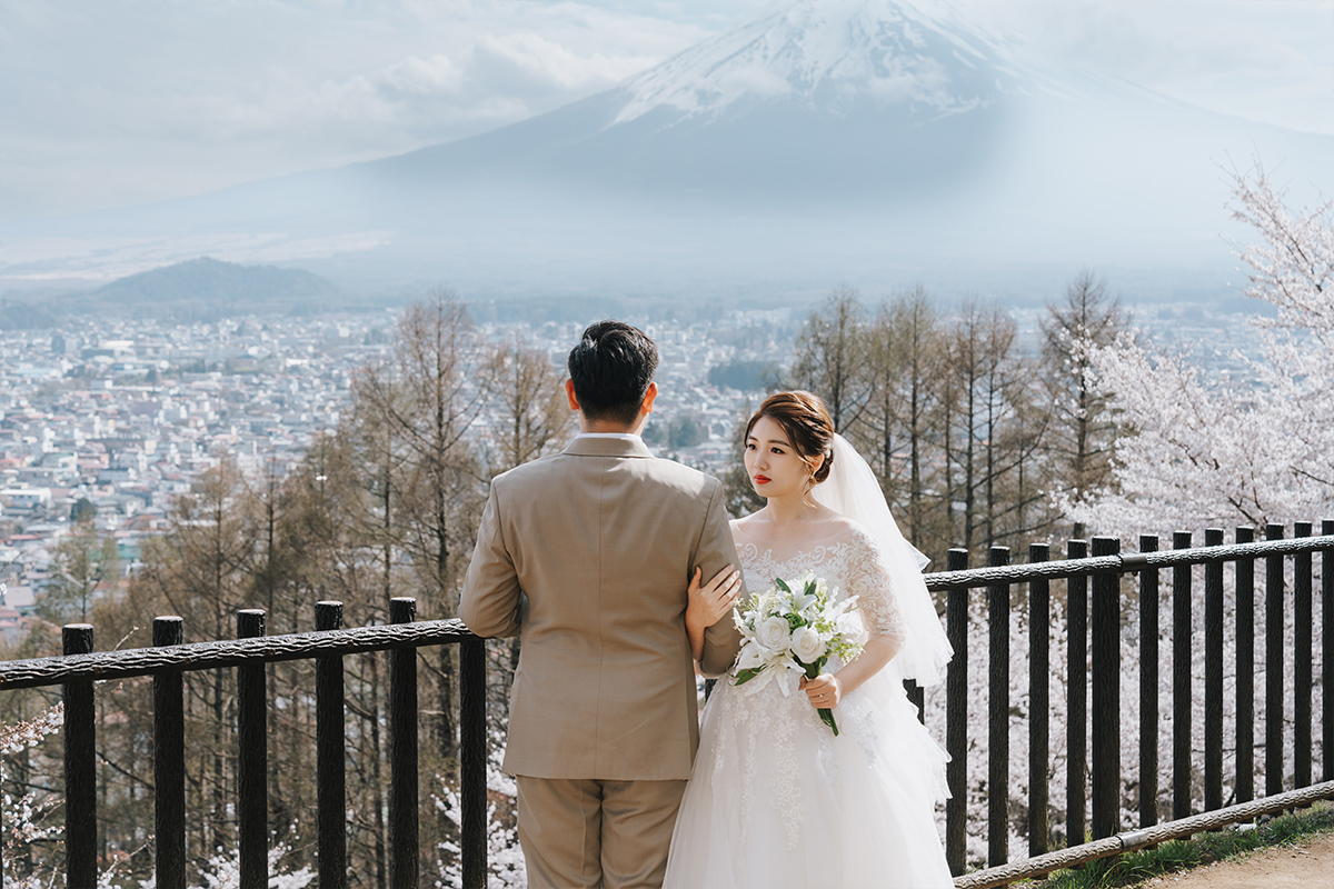 Sakura Prewedding Photoshoot Amidst Mt. Fuji and Tokyo's Full Bloom by Dahe on OneThreeOneFour 10