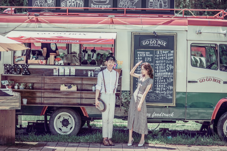 Taiwan Casual Unorthodox Modern Prewedding Photoshoot near Food Truck and Fields by Doukou on OneThreeOneFour 9