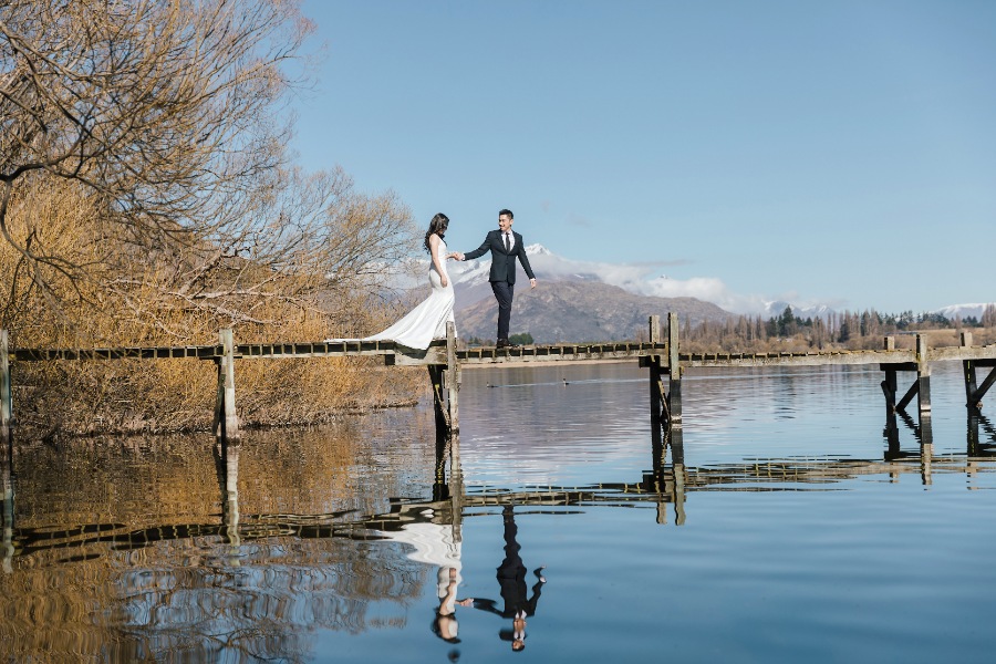 Romantic helicopter outdoor prewedding photoshoot in New Zealand by Fei on OneThreeOneFour 3