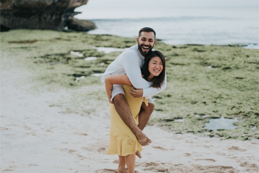 A&H: Bali Beach Engagement Photoshoot by Hery on OneThreeOneFour 13