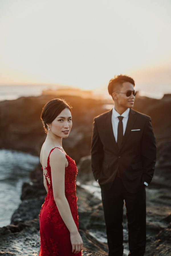 K&C: Hong Kong Couple's Sunrise to Sunset Bali Pre-wedding Photoshoot by Hendra on OneThreeOneFour 40