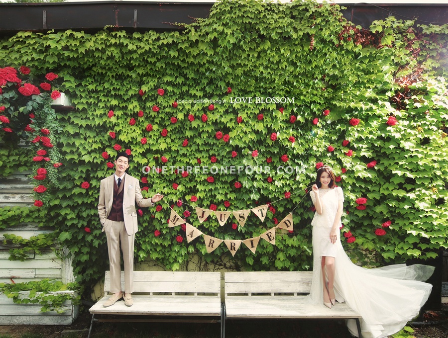 2016 Studio Bong Korea Pre-Wedding Photography - Love Blossom  by Bong Studio on OneThreeOneFour 50