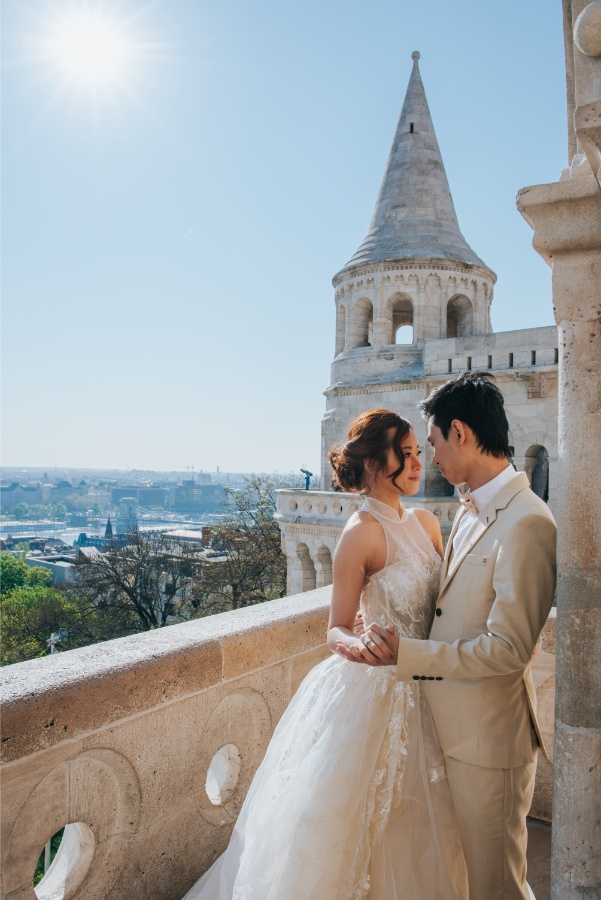 S&G: Budapest Pre-wedding Photoshoot at Castle District by Drew on OneThreeOneFour 10