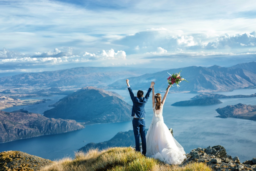 New Zealand Proposal And Pre-Wedding At Twin Peaks And Lavender Field  by Fei on OneThreeOneFour 7