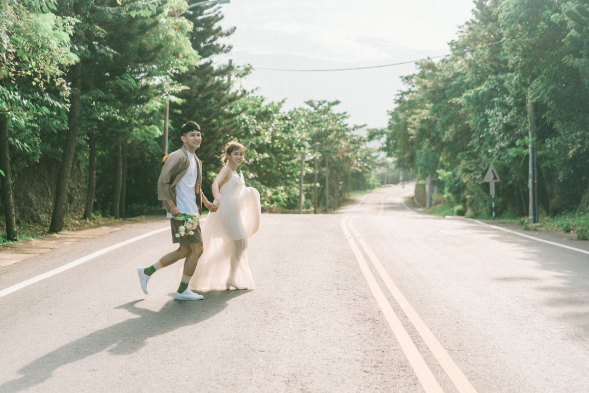 Taiwan Pre-Wedding Photoshoot Scooter Ride Sea Pier by  on OneThreeOneFour 5