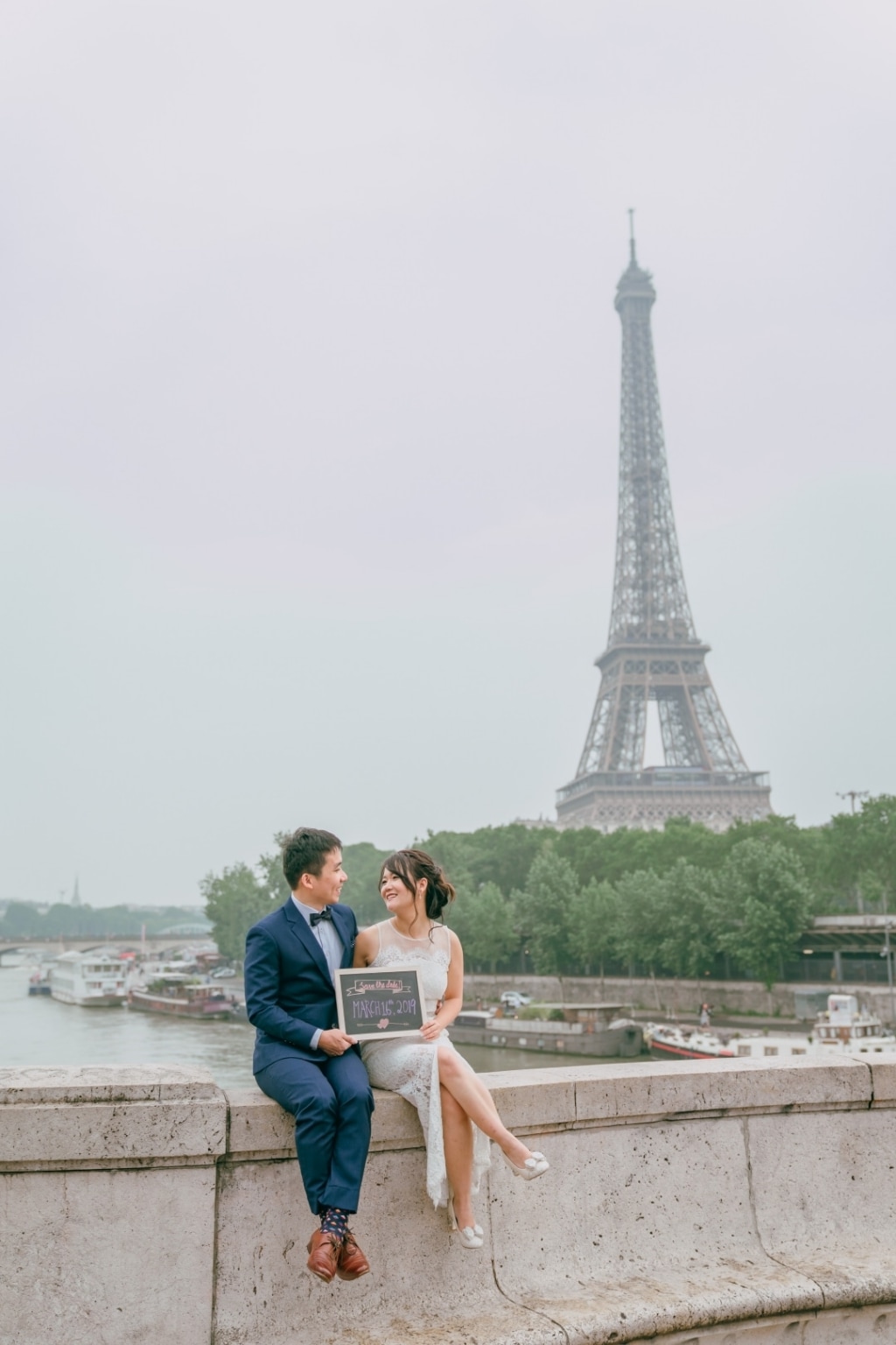 Paris Pre-wedding Photos At Chateau de Sceaux, Eiffel Tower, Louvre Night Shoot by Son on OneThreeOneFour 21