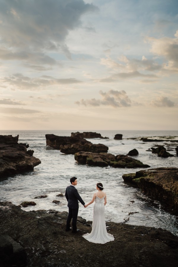 S&WJ: Bali Pre-wedding shoot at Mengening Beach and Nyanyi Beach by Hendra on OneThreeOneFour 13
