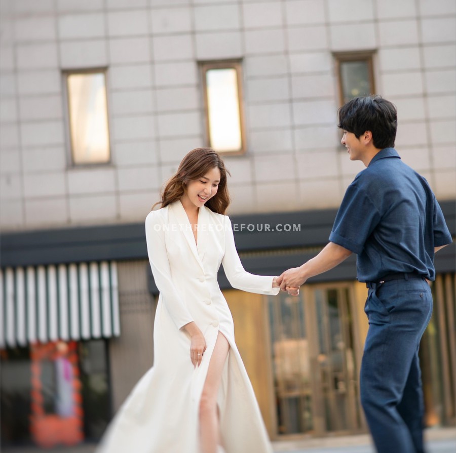 Gravity Studio Simple and Elegant Pre-Wedding Concept = Korean Studio Pre-Wedding by Gravity Studio on OneThreeOneFour 20