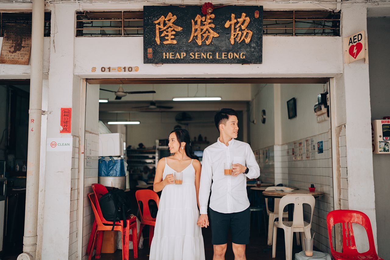 Oriental-inspired Cheongsam Pre-Wedding Photoshoot in Singapore by Michael on OneThreeOneFour 16
