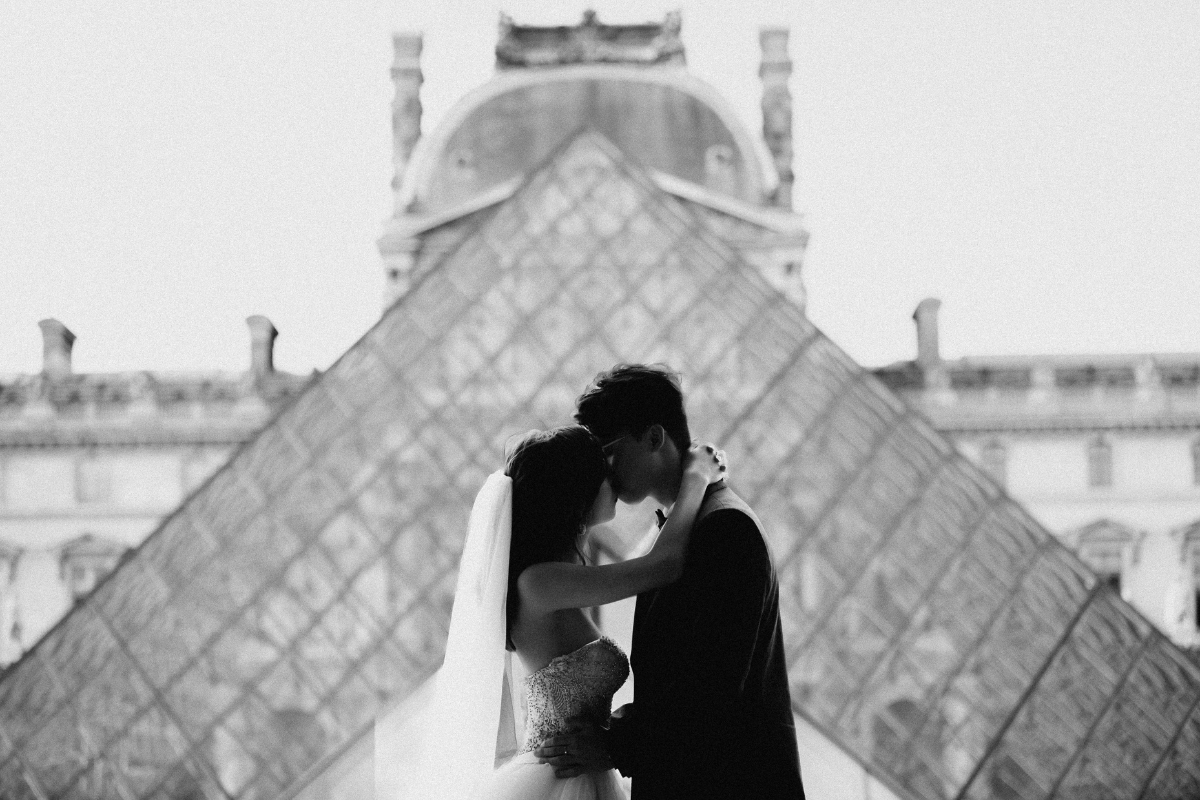 Paris Pre-Wedding Photoshoot with Avenue de Camoens, Port Debily, Bir Hakeim, Tuileries Garden, Louvre Pyramid, Palais Royal, and a Parisian Cafe. by Arnel on OneThreeOneFour 14