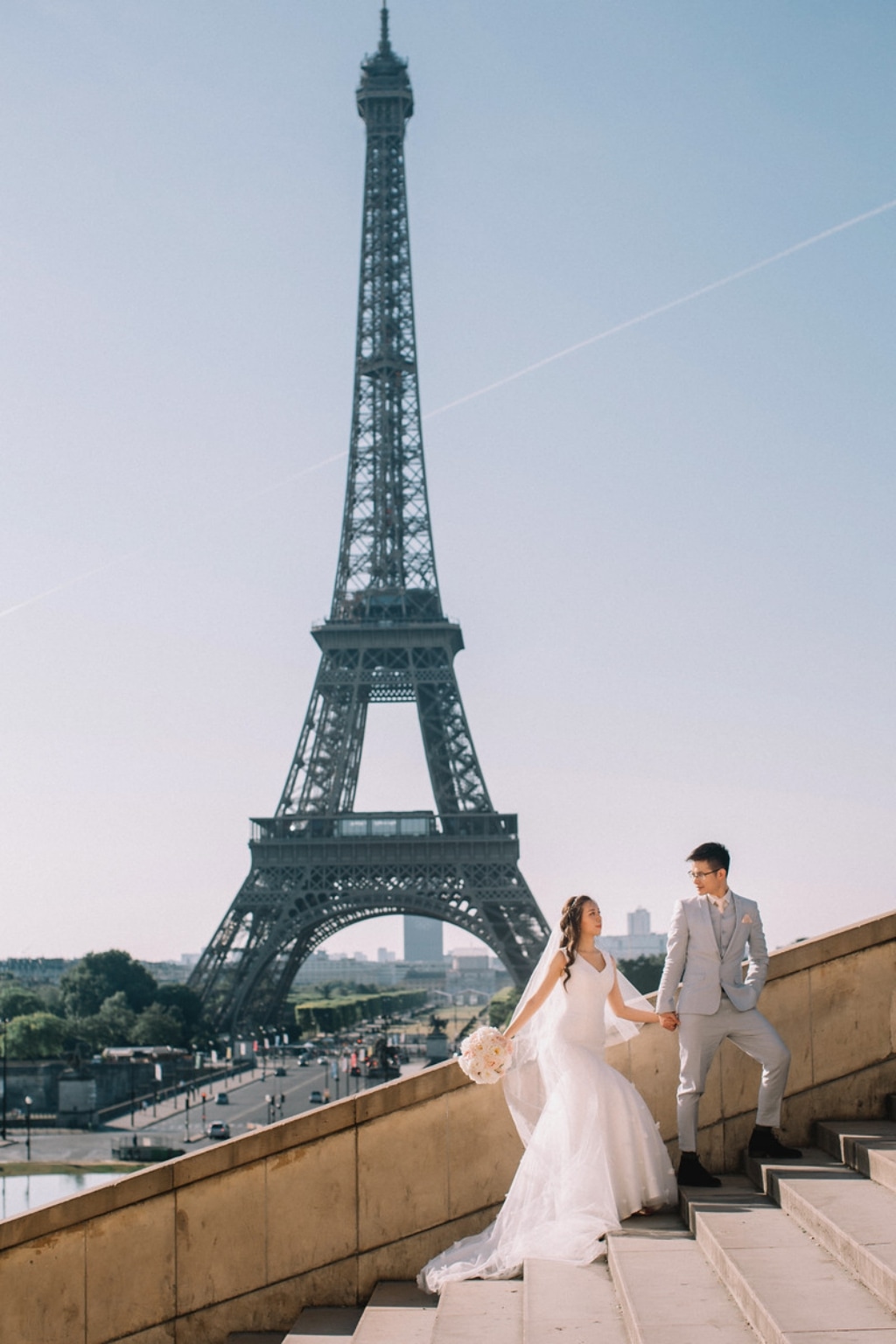 Paris Wedding Photo Session Arc de Triomphe by Vin on OneThreeOneFour 4