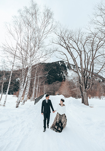 R&B: Tokyo Winter Pre-wedding Photoshoot at Snow-covered Nikko