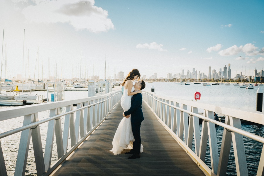 M&K: Melbourne Golden Hour Pre-wedding Photoshoot at Princes Pier by Felix on OneThreeOneFour 16