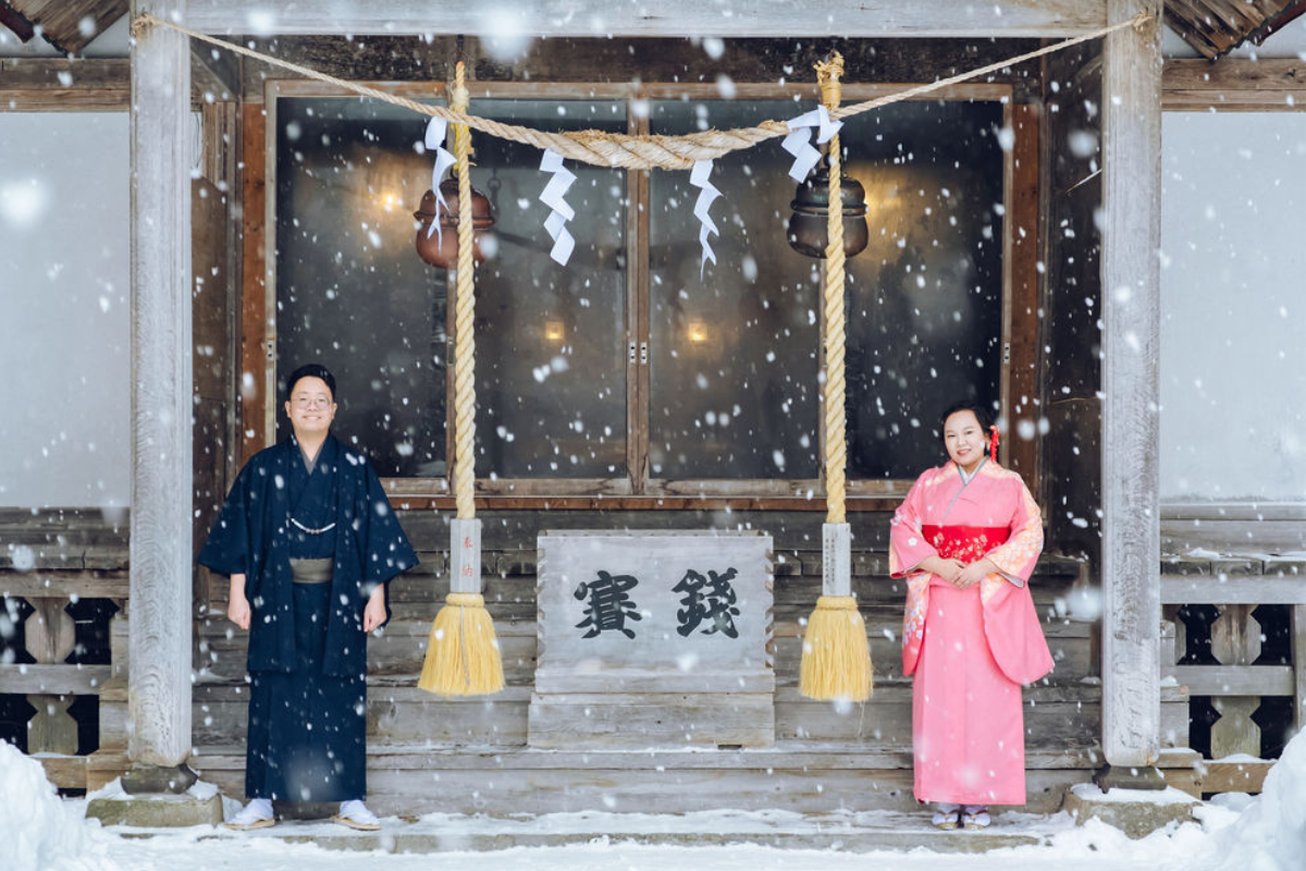 Hokkaido Prewedding Photoshoot At Lake Toya, Hilton Niseko Village And Kimono Shoot In Kaributo Shrine In Winter by Kuma on OneThreeOneFour 0