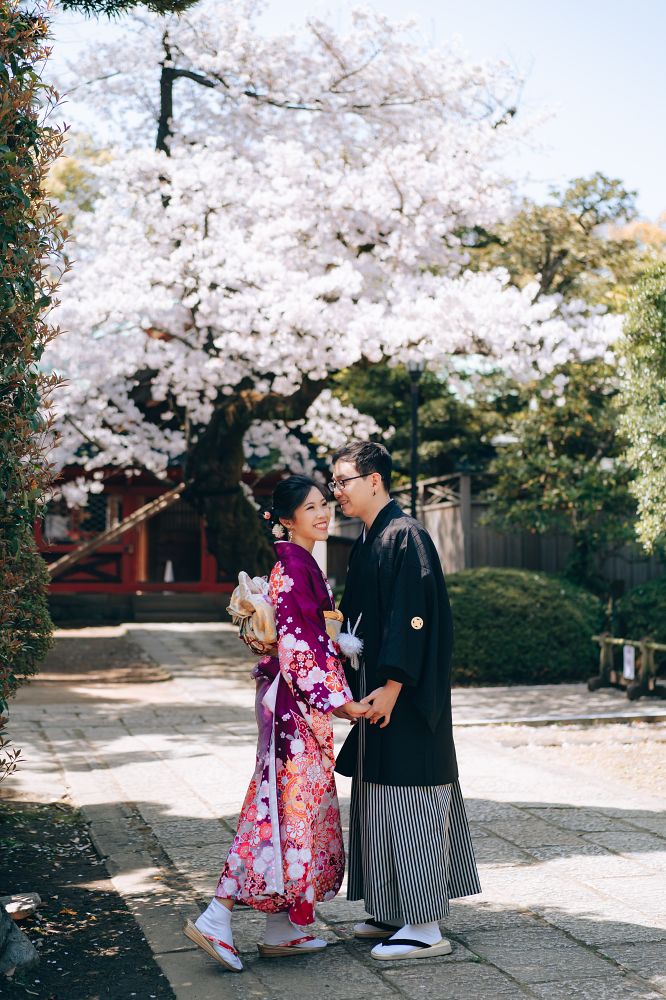 Tokyo Sakura and Mt Fuji Pre-Wedding Photography  by Dahe on OneThreeOneFour 27
