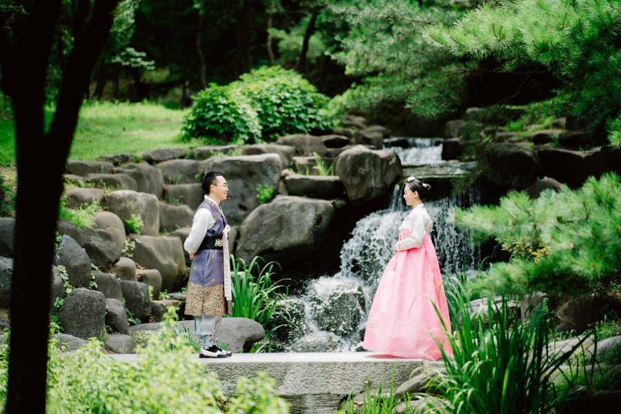 J&T: Namsangol Hanok Village hanbok pre-weddding photoshoot by Jungyeol on OneThreeOneFour 0